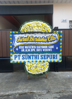 Papan Bunga Duka di Buer